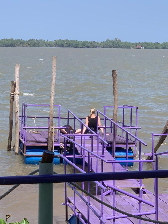 Homestay Nam Ham Luong Ben Tre ภายนอก รูปภาพ